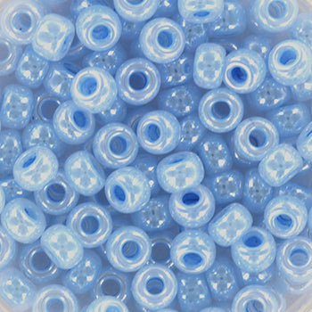Find BlÄ glasperler, miyuki rocailles seed beads, ceylon sky blue 6/0 hos Beadhouse of Copenhagen i dag, med en altid hurtig levering!