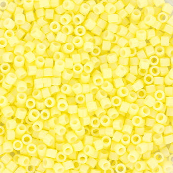 Find Gule glasperler,miyuki delica beads, duracoat opaque lemon ice hos Beadhouse of Copenhagen i dag, med en altid hurtig levering!
