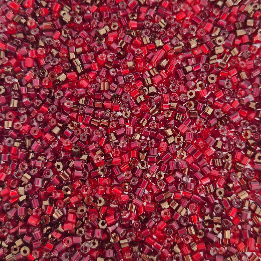 Find Blandede glasperler, rĂžrperler, red and black mix hos Beadhouse of Copenhagen i dag, med en altid hurtig levering!