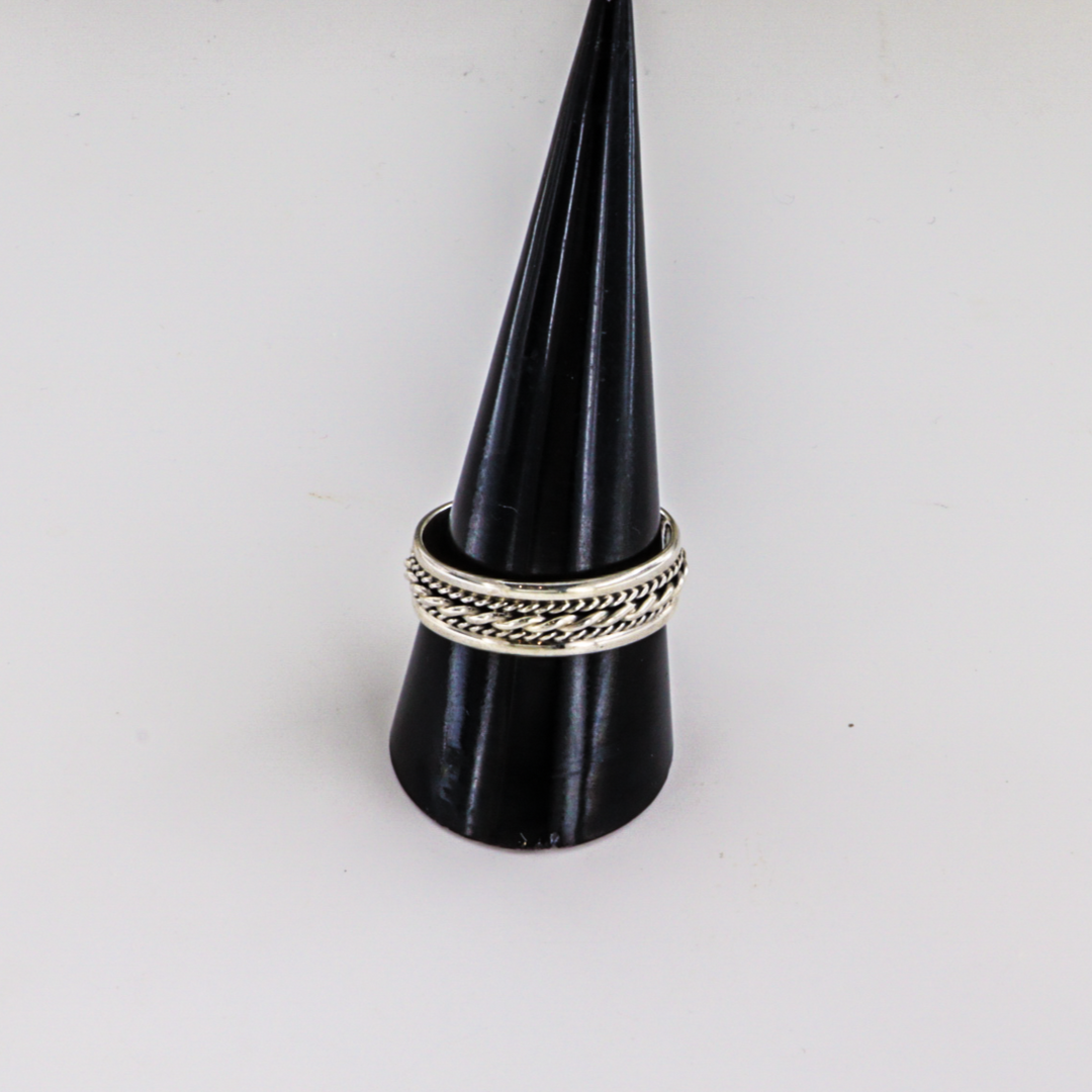 Fingerring, snoet bånd, sterlingsølv