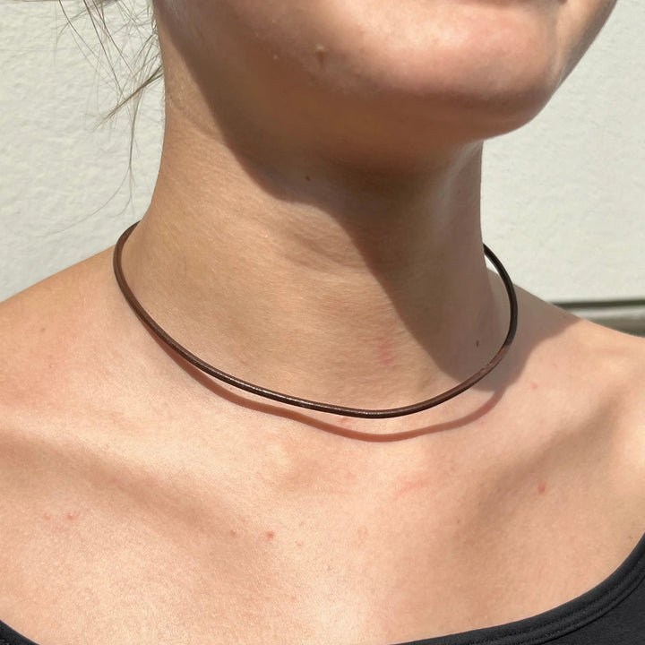 Halskæde, lædersnor, forsølvet messing, flere varianter, 37-40cm Beadhouse of Copenhagen