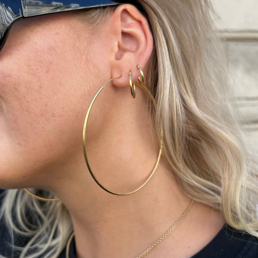 Find Øreringe, hoops, forgyldt sterlingsølv, 80 x 2 mm hos Beadhouse of Copenhagen i dag, med en altid hurtig levering!