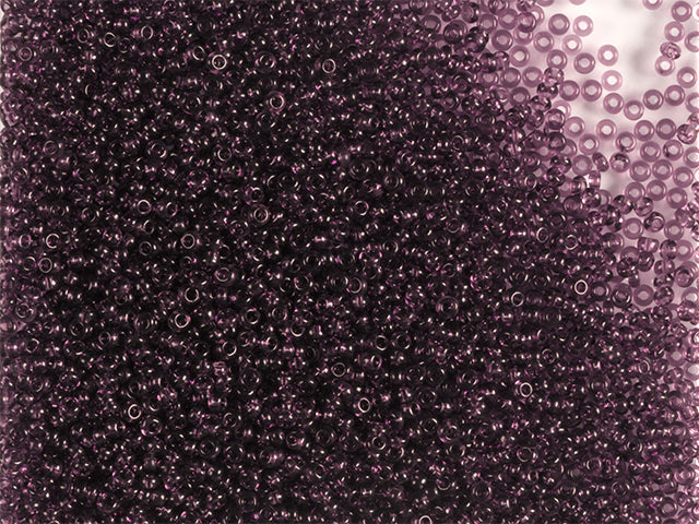 Find purple glass beads, preciosa, natural transparent dark amethyst, bulk purchase among our large selection of Preciosa Seed Beads at Beadhouse of Copenhagen today. Remember free shipping over DKK 400