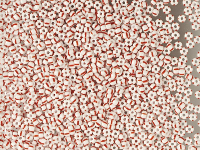 Find Striped glass beads, preciosa, white/4 red stripes, bulk buy among our large selection of Preciosa Seed Beads at Beadhouse of Copenhagen today. Remember free shipping over DKK 400