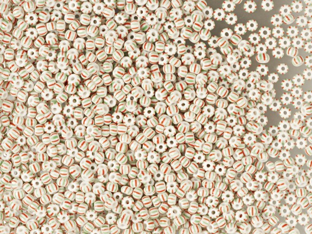 Find Striped glass beads, preciosa, white/red/green tight striped, bulk buy among our large selection of Preciosa Seed Beads at Beadhouse of Copenhagen today. Remember free shipping over DKK 400