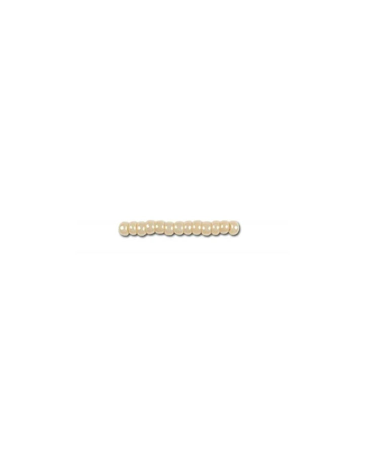 Find White glass beads, preciosa, glossy shell, bulk buy among our large selection of Preciosa Seed Beads at Beadhouse of Copenhagen today. Remember free shipping over DKK 400