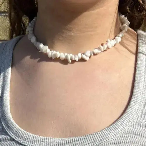 Necklace, white jade chips, gold-plated steel, 40-45 cm 