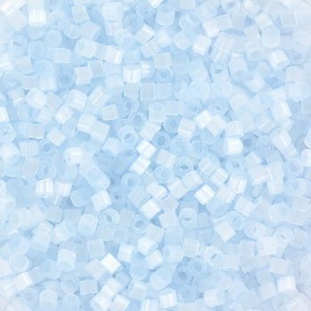 Blå glasperler, miyuki delica's 11/0 silk satin pale aqua 830 Krea