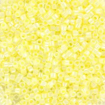 Gule glasperler, miyuki delica beads, ceylon light lemon ice Krea