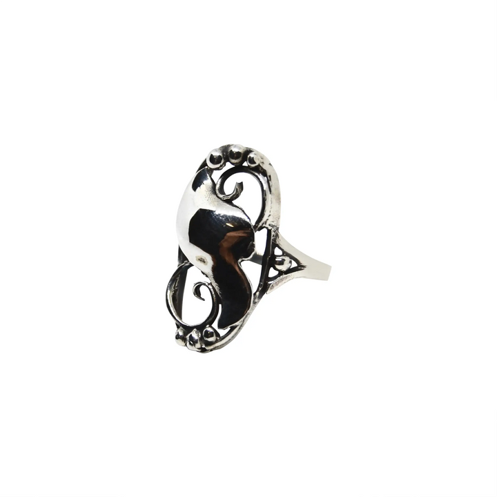 Finger ring, beautiful work with large leaf, sterling silver 