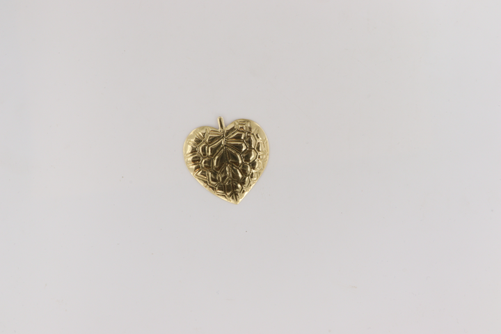 Find Pendants, filigree, leaf, gilded brass, more variants among our large selection of Pendants at Beadhouse of Copenhagen today. Remember free shipping over DKK 400