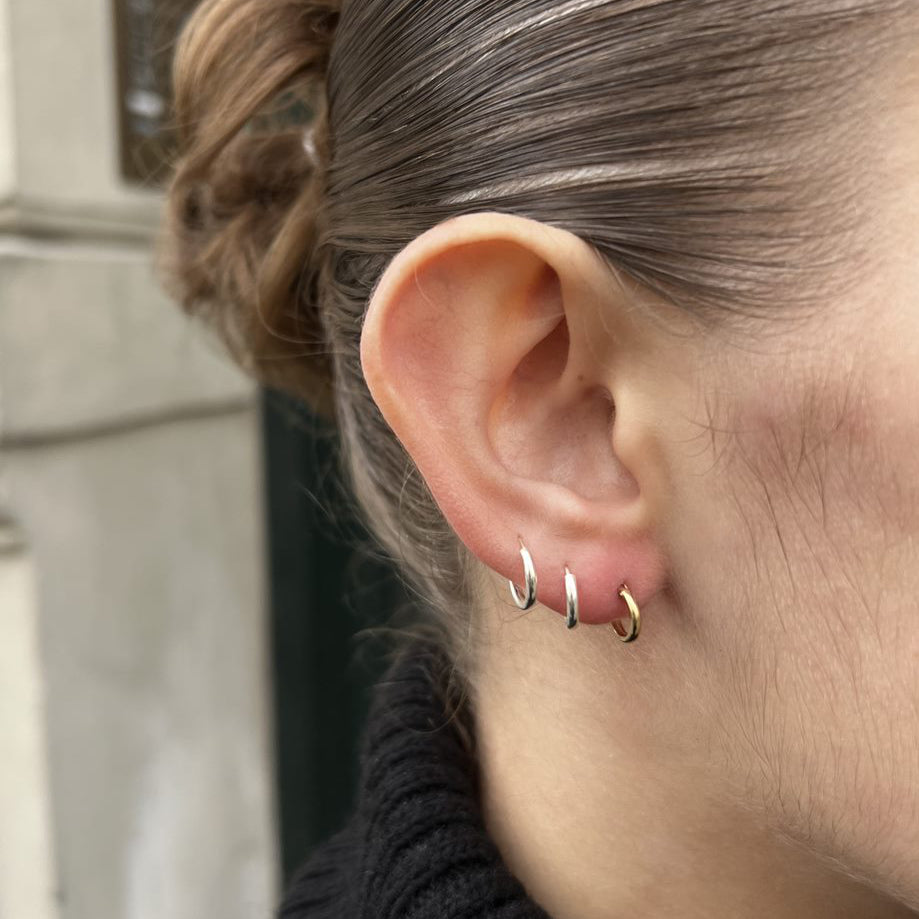 Find Øreringe, hoops, forgyldt sterlingsølv, 8 x 1,5 mm hos Beadhouse of Copenhagen i dag, med en altid hurtig levering!