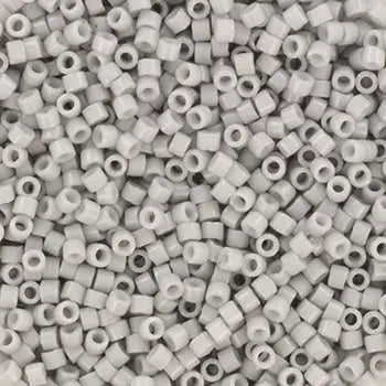 Køb Grå glasperler, miyuki delica beads, opaque light smoke 11-1498-1 hos Beadhouse til hurtig levering