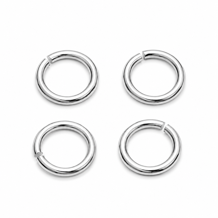 Find Jump rings, open, in sterling silver. 0.7 x 4.5 mm. 10 pieces among our large selection of  Jewelry parts at Beadhouse of Copenhagen today. Remember free shipping over DKK 400