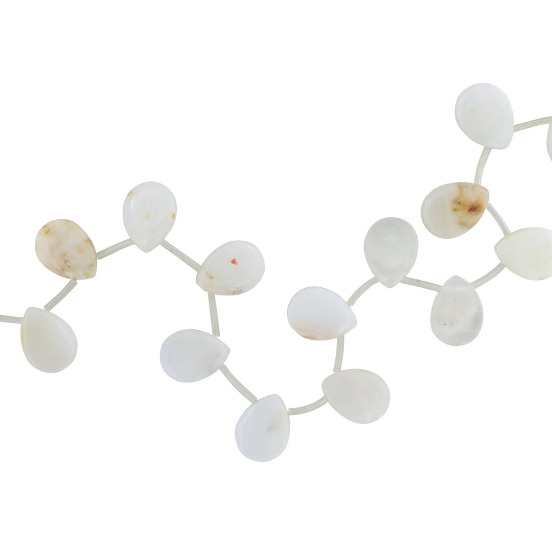 Smykkestensperler, string, opalit dråbe, 40 cm/15 x 20 mm, storkøb BOC