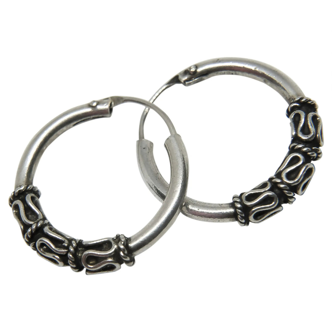 Øreringe, hoops med 3 bølger og snoede viklinger, sterlingsølv BOC