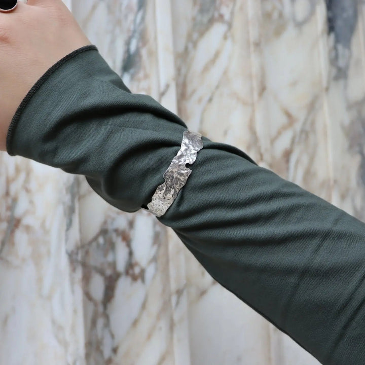 Armbånd, åben organisk armring, forgyldt og forsølvet messing, 16cm, justerbar Greece