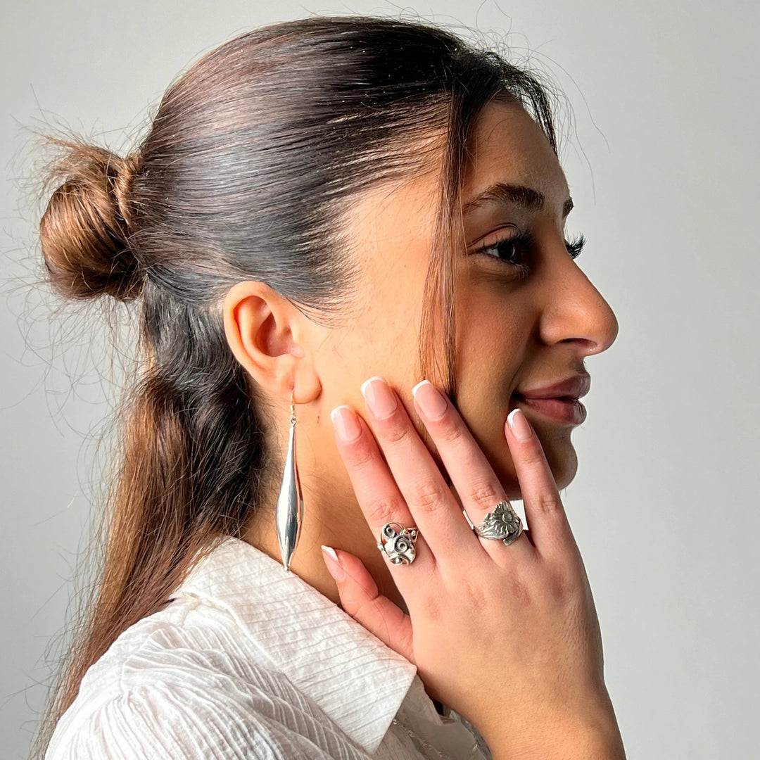 Øreringe, ørekrog lang tynd dråbe, sterlingsølv, 60 mm Beadhouse of Copenhagen