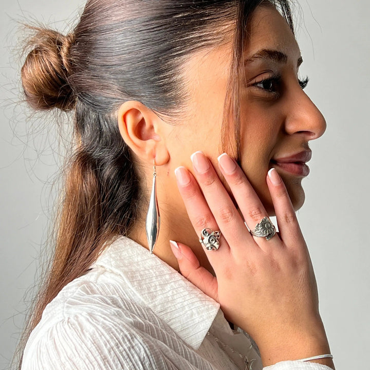 Fingerring, skønvirke stort blad og snirkler, sterlingsølv og forgyldt sterlingsølv Beadhouse of Copenhagen