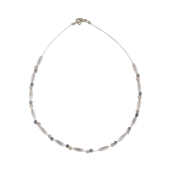 Find Necklace, gray pearls, silver-plated brass, 42 cm among our large selection of Necklaces at Beadhouse of Copenhagen today. Remember free shipping over DKK 400