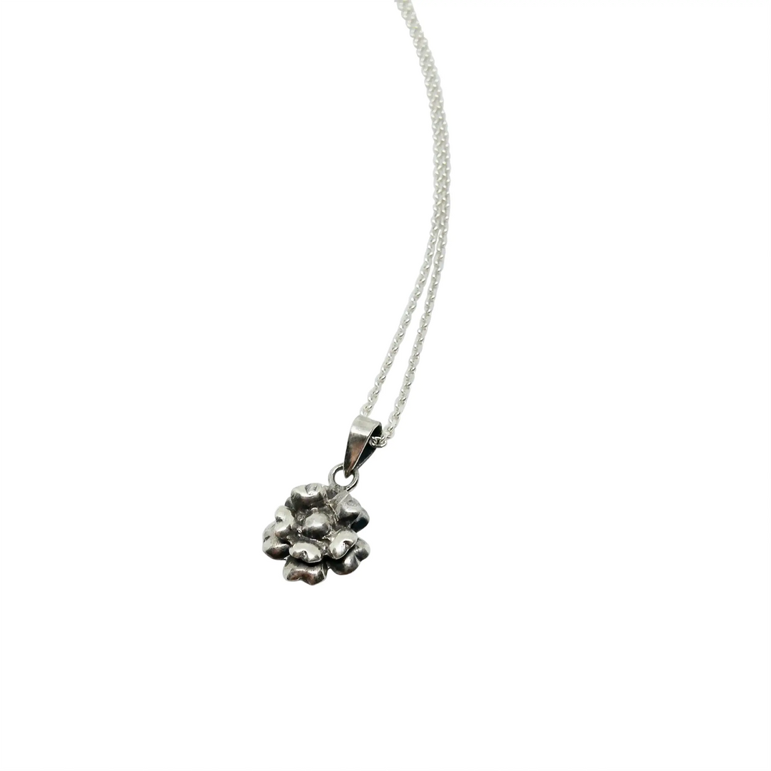 Pendant, vintage flower, sterling silver 