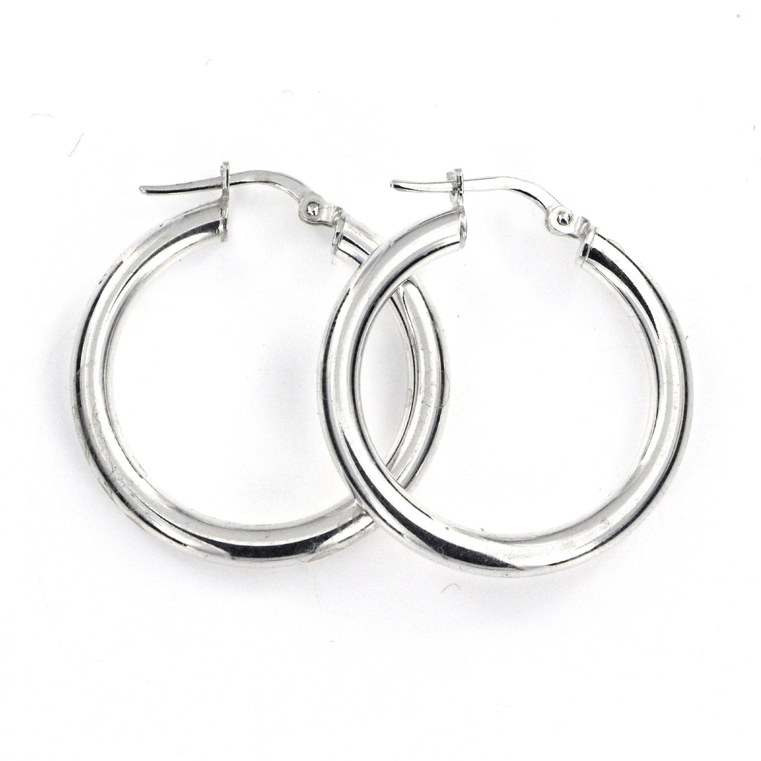 Find Øreringe, hoops, sterlingsølv, 26 x 3 mm, 103c hos Beadhouse of Copenhagen i dag, med en altid hurtig levering!