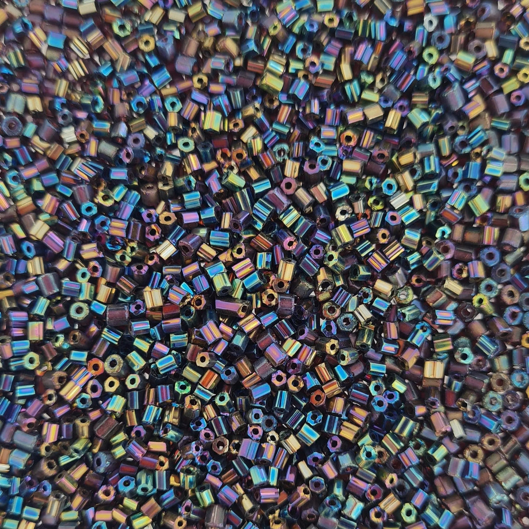 Blandede glasperler, rørperler, metallic blue mix Preciosa BOC