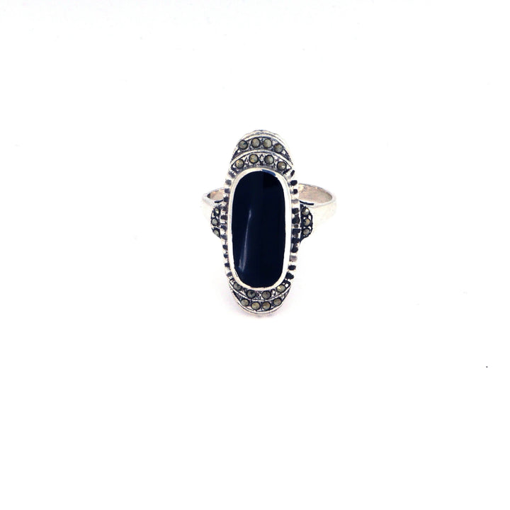 Fingerring, oval onyx med hæmatit krystaller, sterlingsølv Beadhouse of Copenhagen