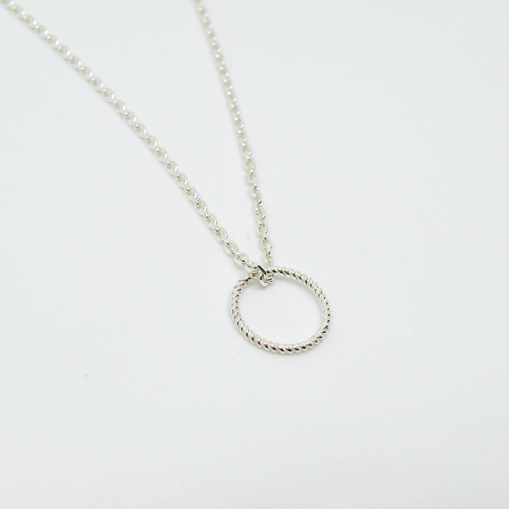 Vedhæng, snoet ring, sterlingsølv Beadhouse of Copenhagen