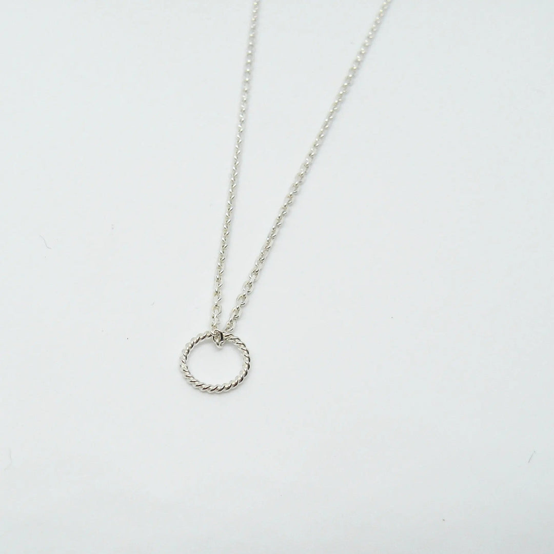 Vedhæng, snoet ring, sterlingsølv Beadhouse of Copenhagen