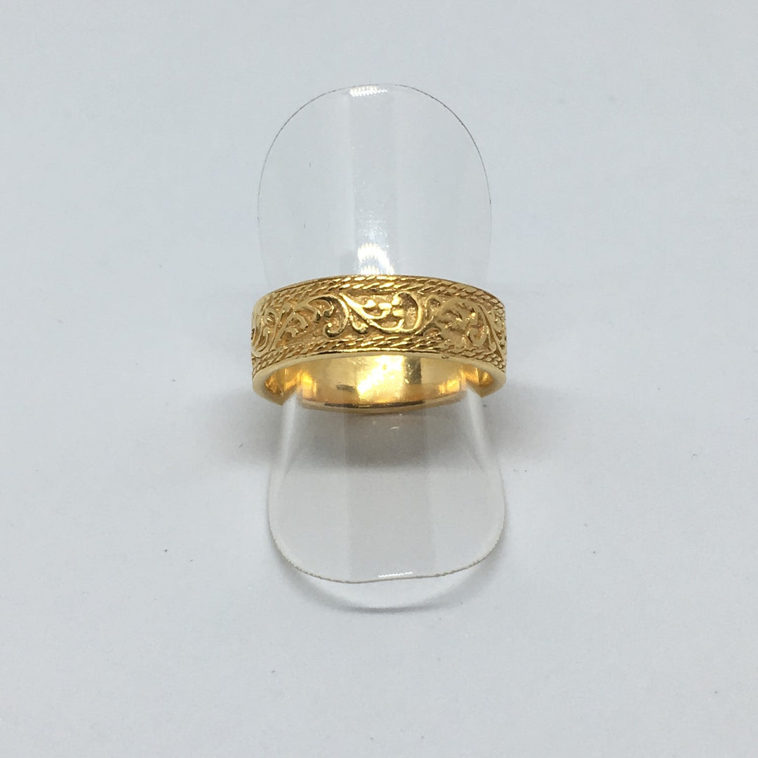 Find Fingerring, filigran relief, forgyldt sterlingsølv hos Beadhouse of Copenhagen i dag, med en altid hurtig levering!