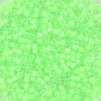 Grønne glasperler, miyuki delica beads, luminous mint green Krea