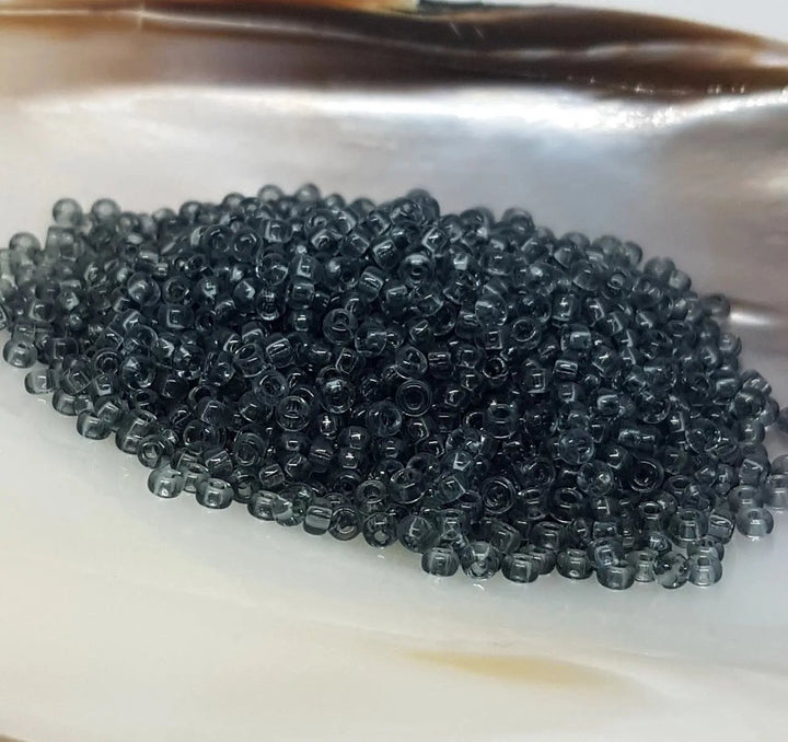 Grå glasperler, miyuki rocailles seed beads, transparent grey Krea
