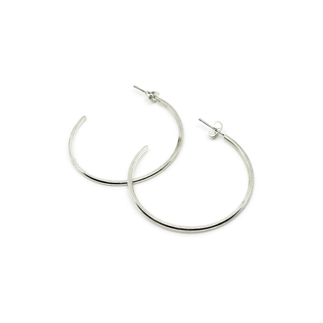 Øreringe, ørestikkere hoops, forsølvet messing, 40 x 2 mm Beadhouse of Copenhagen