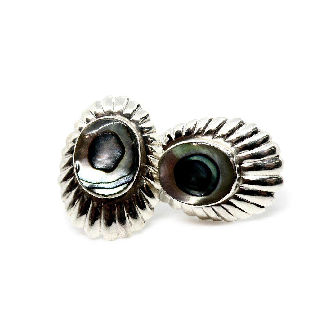 Find Øreringe, ørestikkere ovale med smykkesten, sterlingsølv, 15 mm hos Beadhouse of Copenhagen i dag, med en altid hurtig levering!