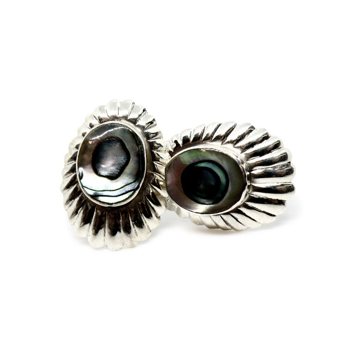 Find Øreringe, ørestikkere ovale med smykkesten, sterlingsølv, 15 mm hos Beadhouse of Copenhagen i dag, med en altid hurtig levering!