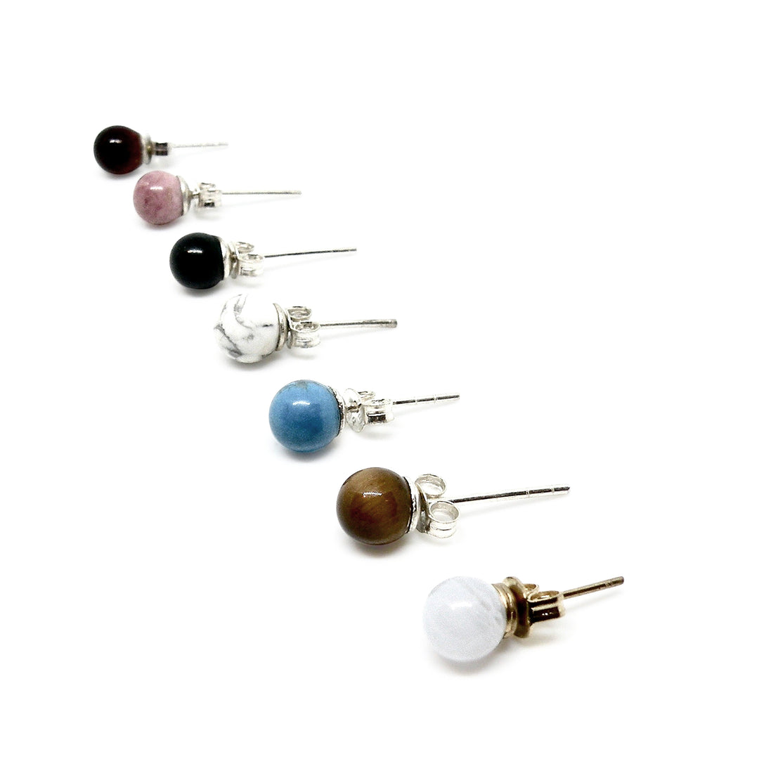Find Øreringe, ørestikkere kugle af diverse smykkesten, sterlingsølv og forgyldt, 6 mm hos Beadhouse of Copenhagen i dag, med en altid hurtig levering!